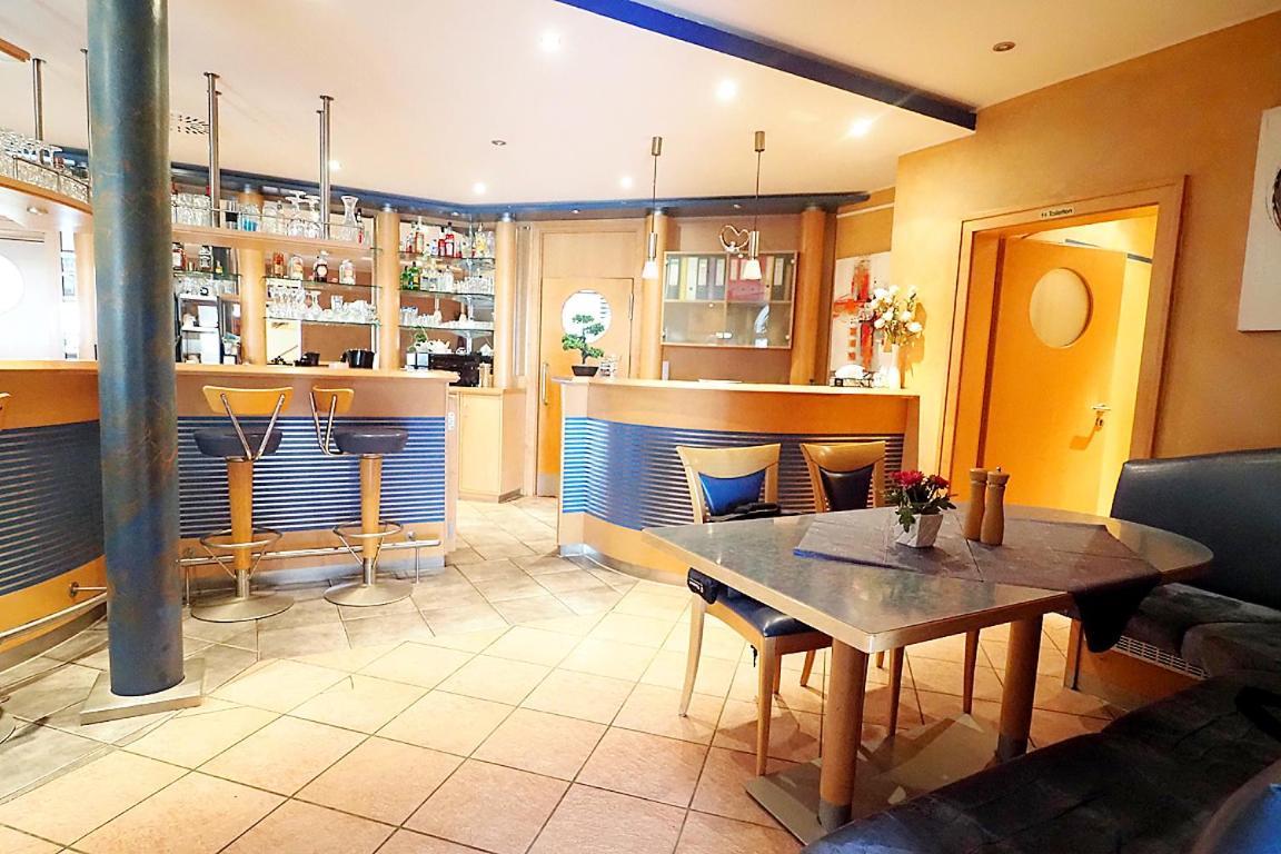 Hotel Europa - Restaurant Ruesselsheim Ngoại thất bức ảnh